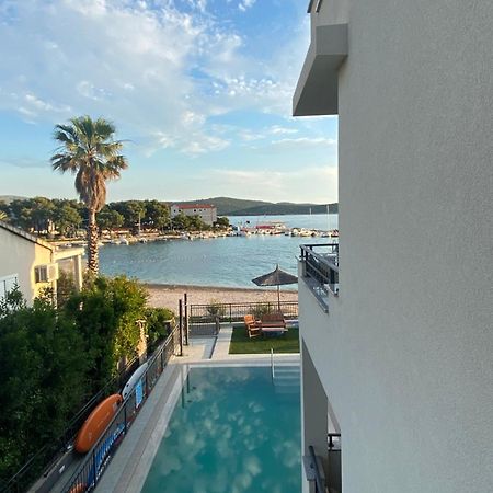 Cap Adria Apartment Residence Zaboric Exterior foto