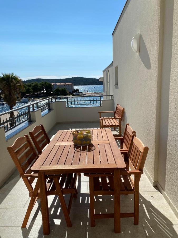 Cap Adria Apartment Residence Zaboric Exterior foto