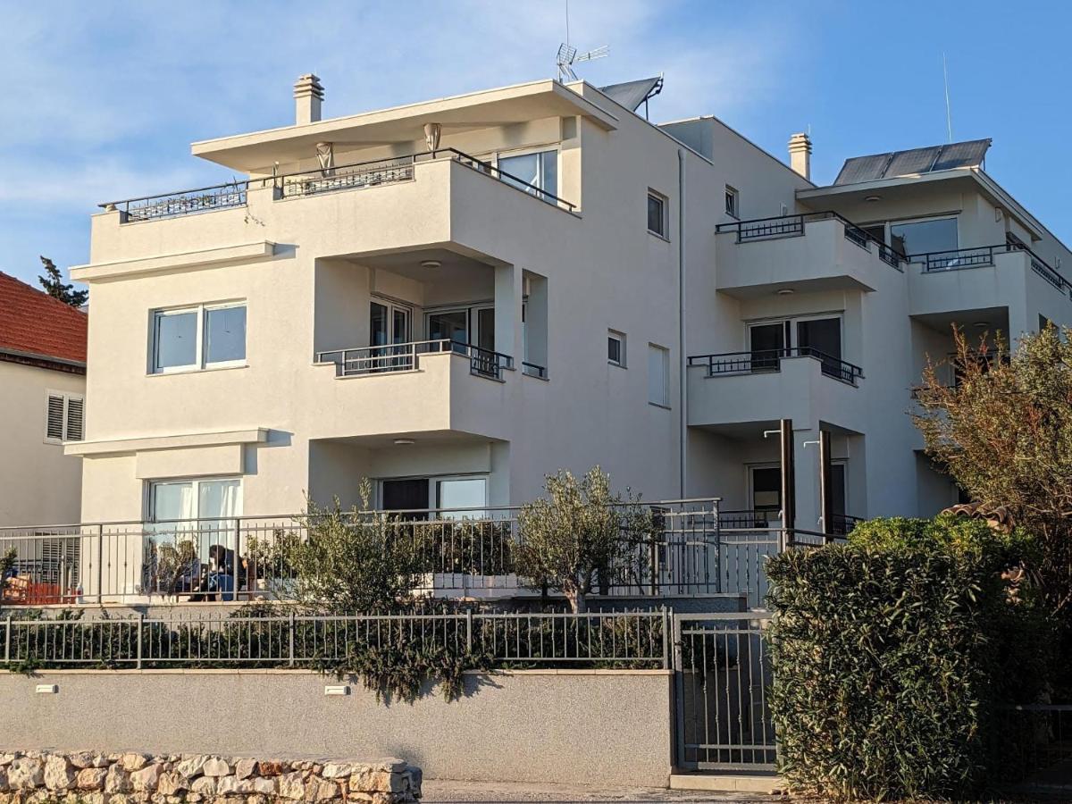 Cap Adria Apartment Residence Zaboric Exterior foto